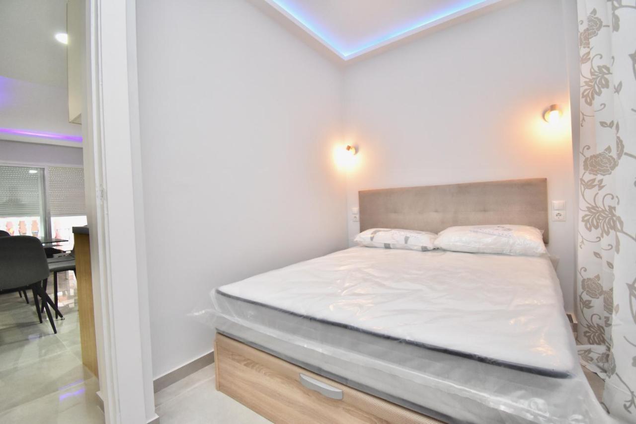 Luxury Suites Фуeнхирола Екстериор снимка